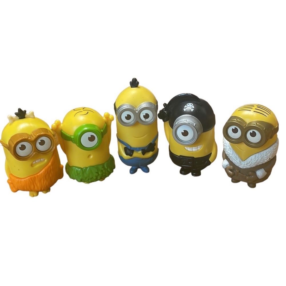 Collectible Minion toy, set of 5.